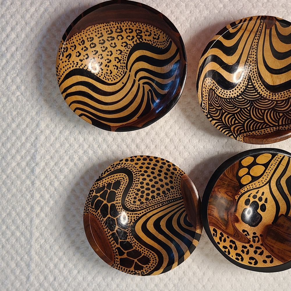 Hand-Painted Wood Decorative Bowls - Black & Natural Brown - Picture 4 of 10